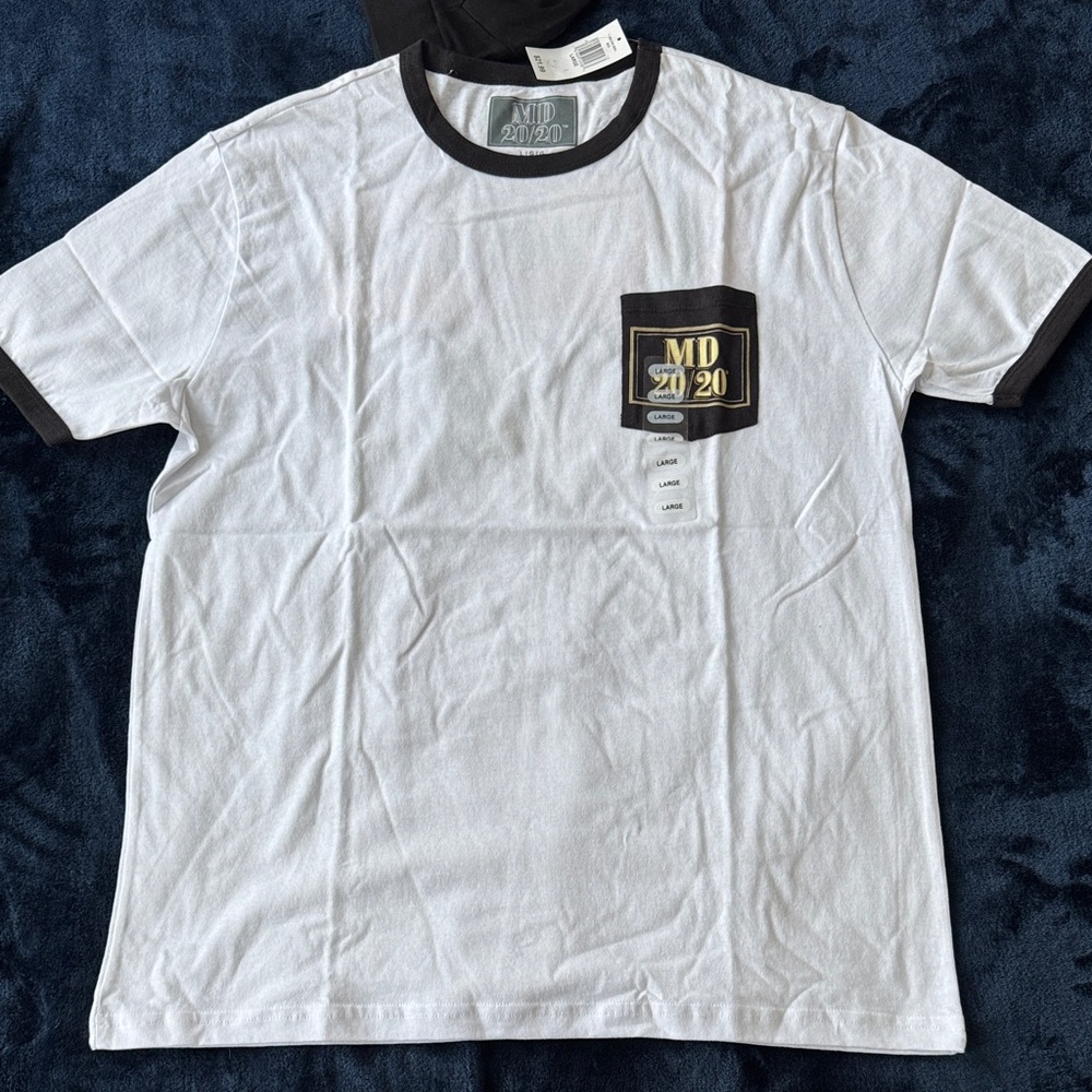 White and Black Men's Short Sleeve Tee